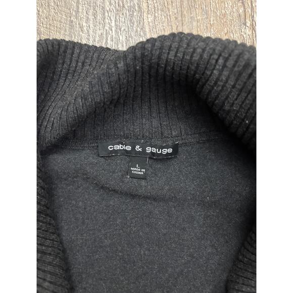 Cable & Gauge Women's Cardigan - Picture 2 of 6